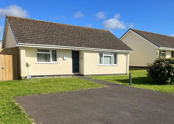 Cornish Coastal Bungalow